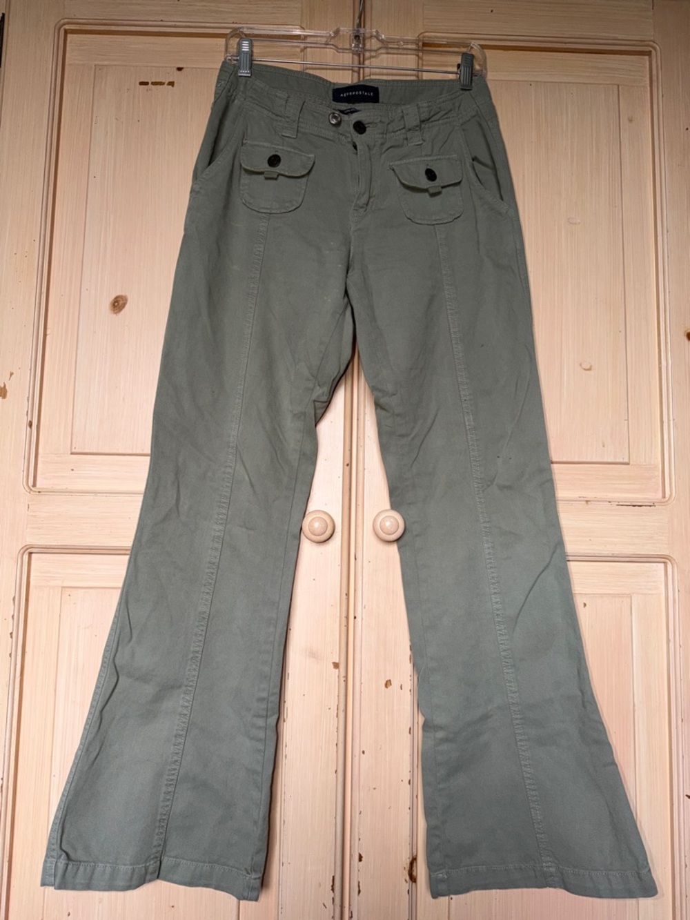 Aeropostale Olive Green Wide-Leg Cargo Jeans